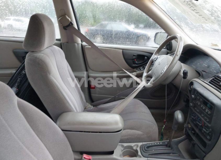 Photo 5 of 2003 Chevrolet Malibu (VIN 1G1ND52J13M525622)