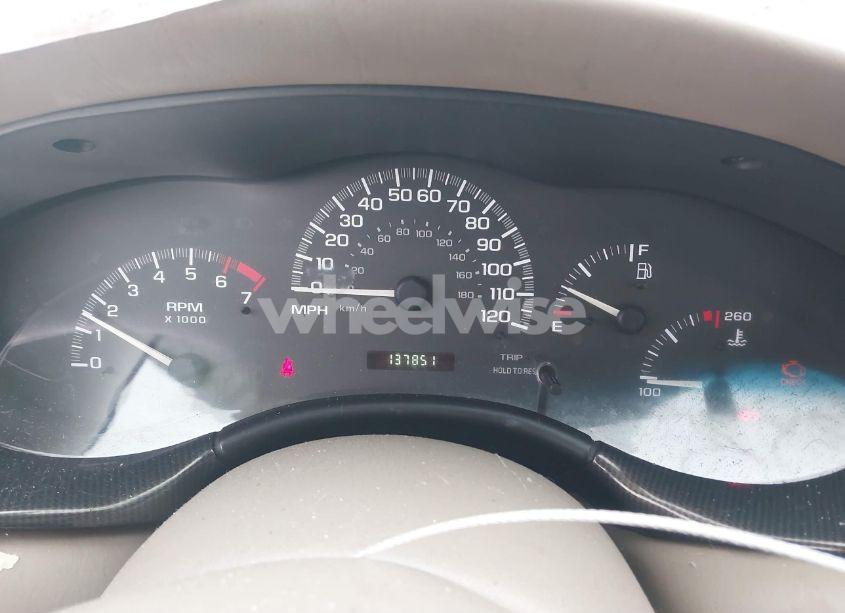 Photo 7 of 2003 Chevrolet Malibu (VIN 1G1ND52J13M571127)