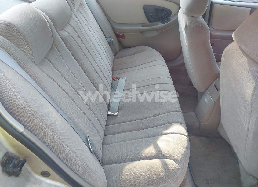 Photo 8 of 2003 Chevrolet Malibu (VIN 1G1ND52J13M686410)