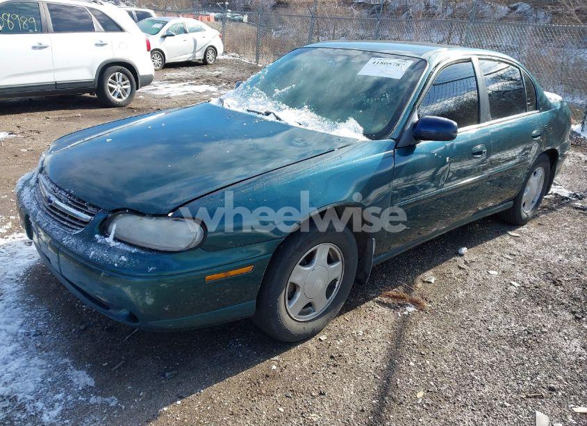 Photo 2 of 2000 Chevrolet Malibu (VIN 1G1ND52J1Y6283913)
