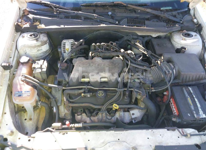 Photo 10 of 2002 Chevrolet Malibu (VIN 1G1ND52J22M540970)