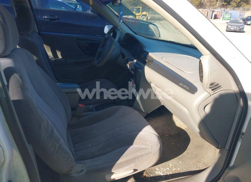 Photo 5 of 2002 Chevrolet Malibu (VIN 1G1ND52J22M540970)