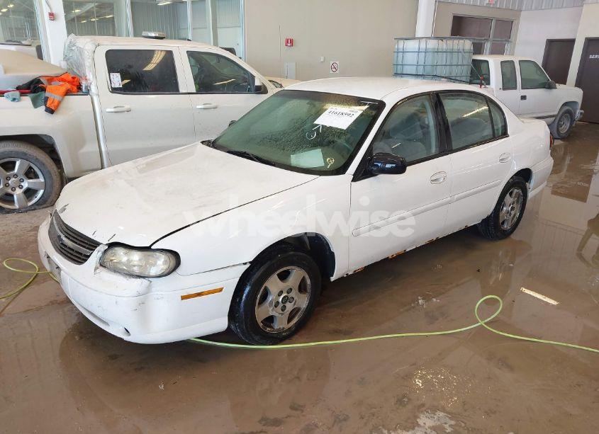 Photo 2 of 2003 Chevrolet Malibu (VIN 1G1ND52J23M676033)