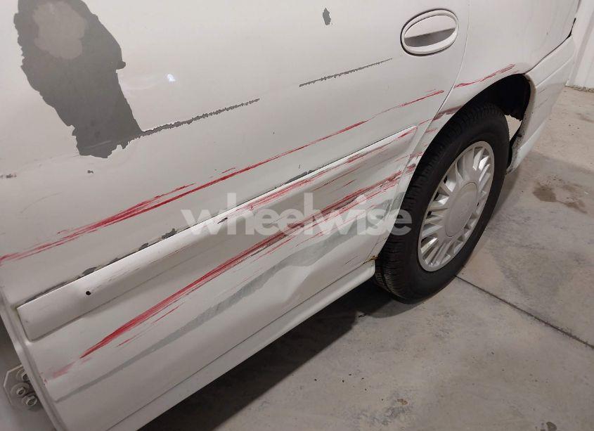 Photo 6 of 2000 Chevrolet Malibu (VIN 1G1ND52J2Y6181567)