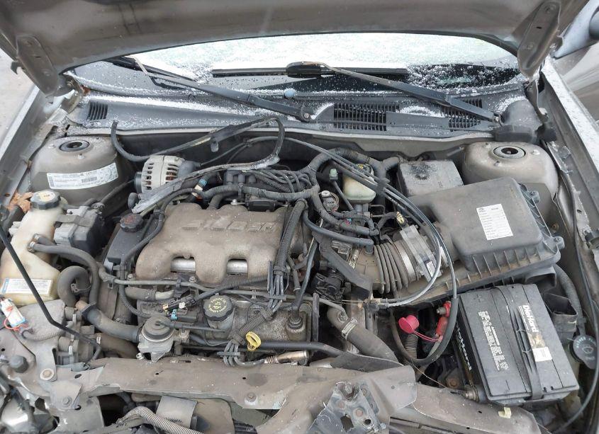 Photo 10 of 2000 Chevrolet Malibu (VIN 1G1ND52J2Y6223669)