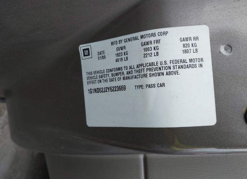 Photo 9 of 2000 Chevrolet Malibu (VIN 1G1ND52J2Y6223669)