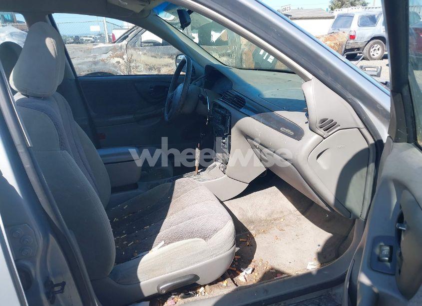 Photo 5 of 2000 Chevrolet Malibu (VIN 1G1ND52J2Y6228161)