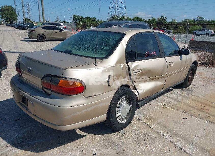 Photo 4 of 2002 Chevrolet Malibu (VIN 1G1ND52J32M572116)