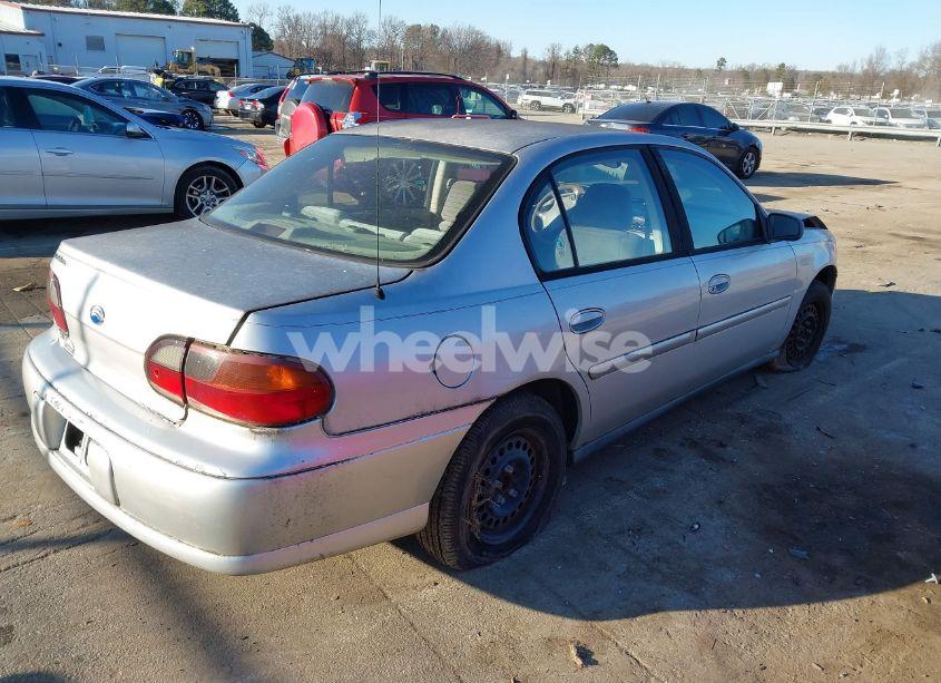 Photo 4 of 2002 Chevrolet Malibu (VIN 1G1ND52J32M647431)