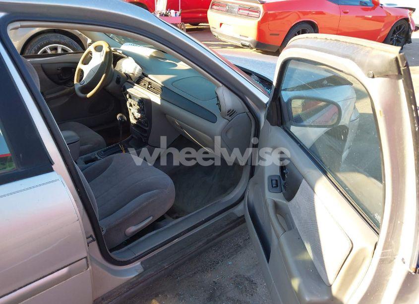 Photo 5 of 2002 Chevrolet Malibu (VIN 1G1ND52J32M647431)