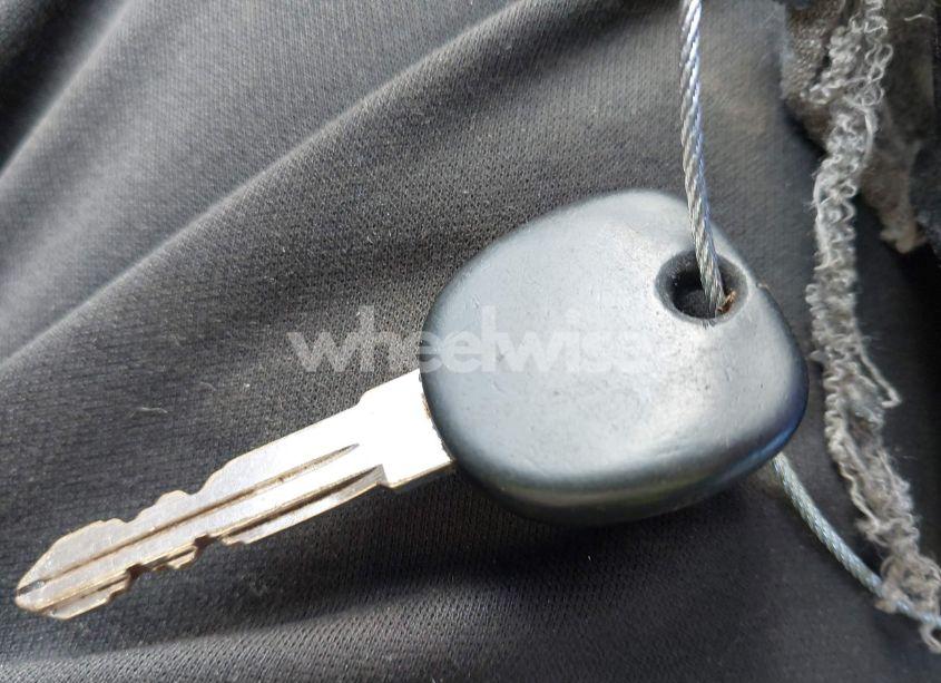 Photo 9 of 2002 Chevrolet Malibu (VIN 1G1ND52J32M680431)