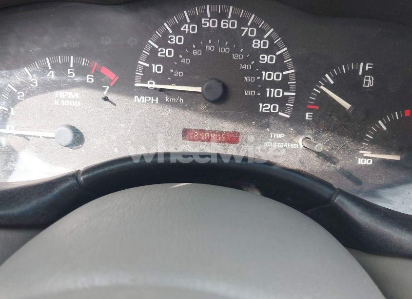 Photo 7 of 2002 Chevrolet Malibu (VIN 1G1ND52J32M690070)