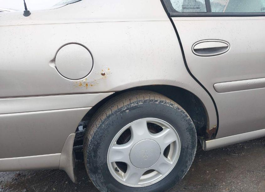 Photo 6 of 2000 Chevrolet Malibu (VIN 1G1ND52J3Y6137383)