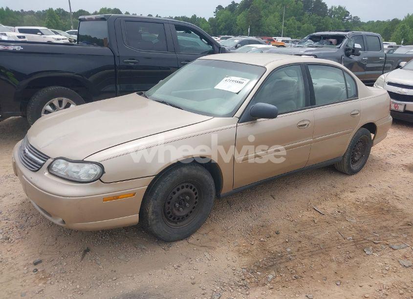 Photo 2 of 2002 Chevrolet Malibu (VIN 1G1ND52J42M579737)