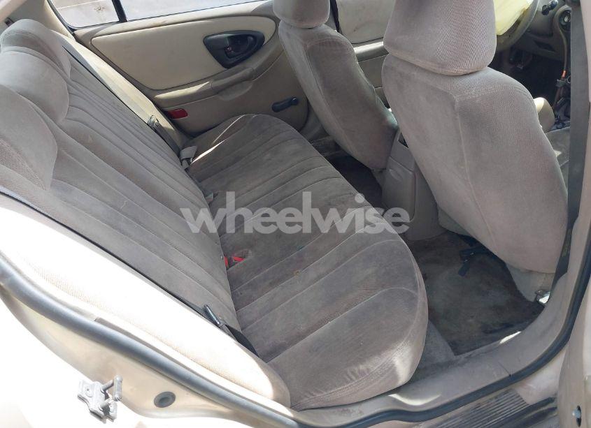 Photo 8 of 2003 Chevrolet Malibu (VIN 1G1ND52J43M648282)