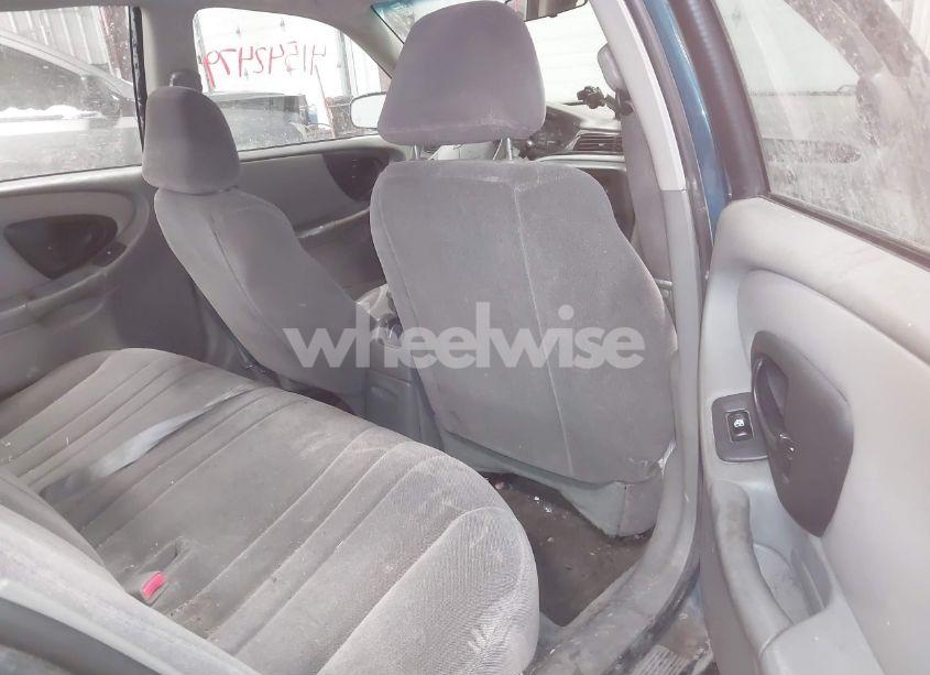 Photo 8 of 2003 Chevrolet Malibu (VIN 1G1ND52J53M621821)