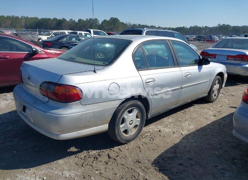 Photo 4 of 2002 Chevrolet Malibu (VIN 1G1ND52J72M557067)