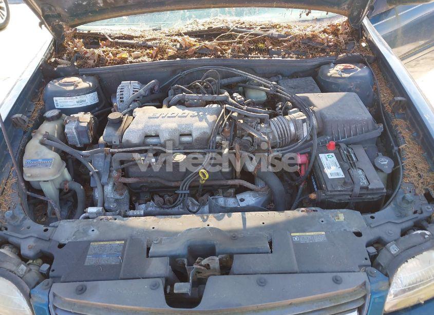Photo 10 of 2002 Chevrolet Malibu (VIN 1G1ND52J72M569039)