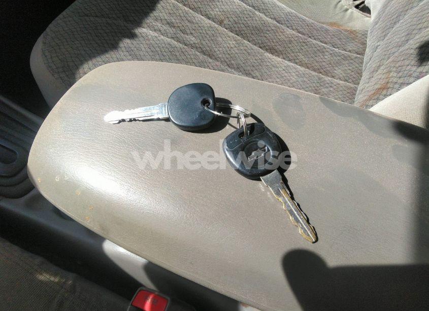 Photo 11 of 2000 Chevrolet Malibu (VIN 1G1ND52J7Y6304344)