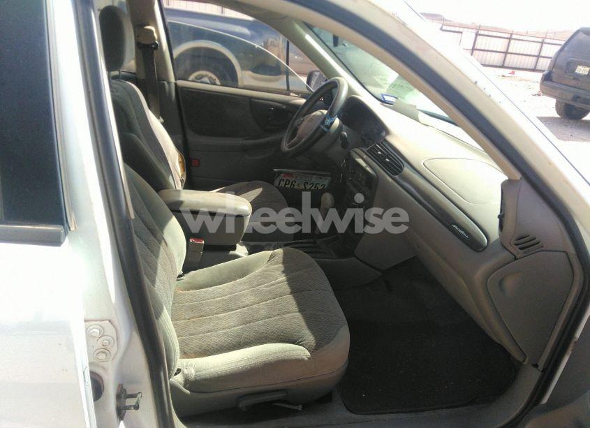 Photo 5 of 2000 Chevrolet Malibu (VIN 1G1ND52J7Y6304344)