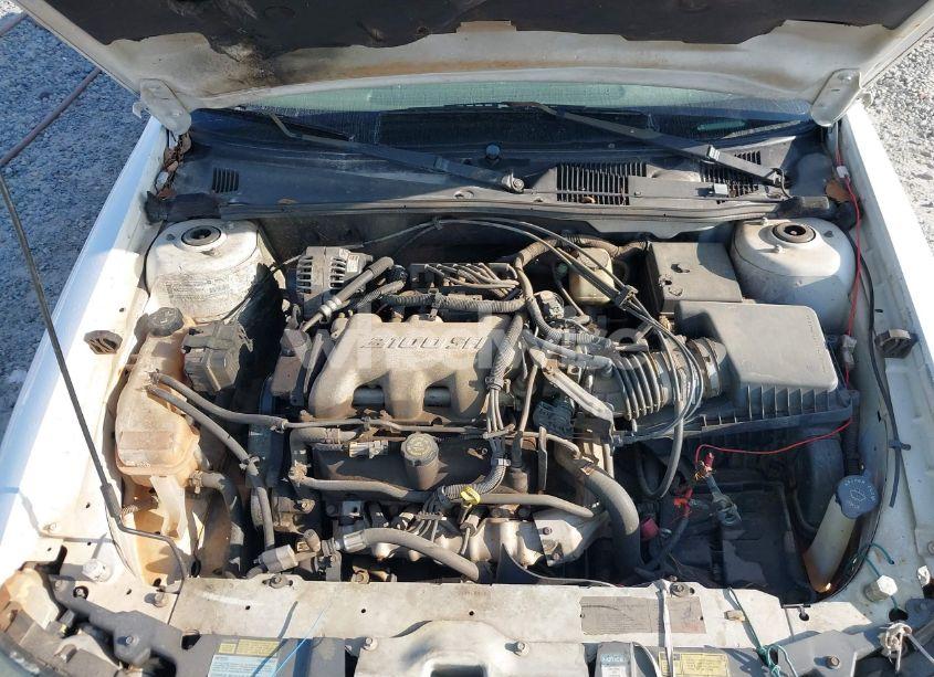 Photo 10 of 2001 Chevrolet Malibu (VIN 1G1ND52J81M617498)