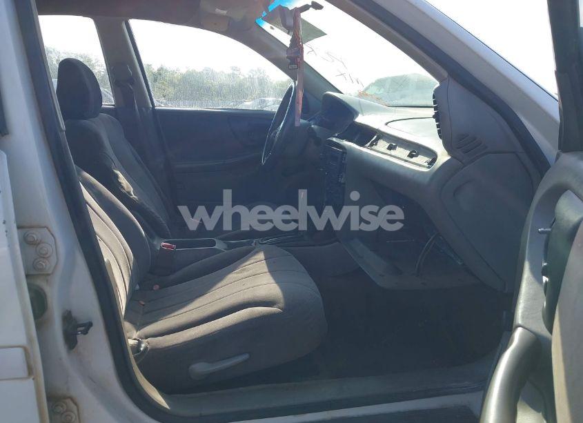 Photo 5 of 2001 Chevrolet Malibu (VIN 1G1ND52J81M617498)