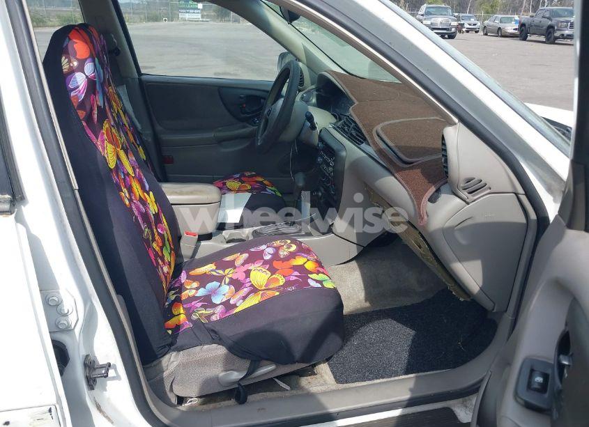 Photo 5 of 2002 Chevrolet Malibu (VIN 1G1ND52J82M528368)