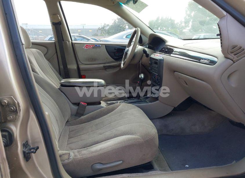 Photo 5 of 2003 Chevrolet Malibu (VIN 1G1ND52J83M717555)