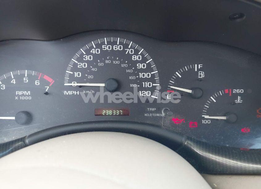 Photo 7 of 2003 Chevrolet Malibu (VIN 1G1ND52J83M717555)