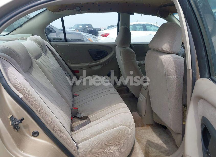 Photo 8 of 2001 Chevrolet Malibu (VIN 1G1ND52J91M583698)