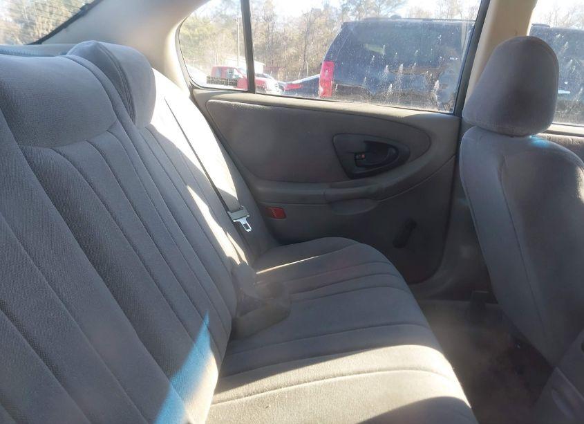 Photo 8 of 2002 Chevrolet Malibu (VIN 1G1ND52J92M551089)