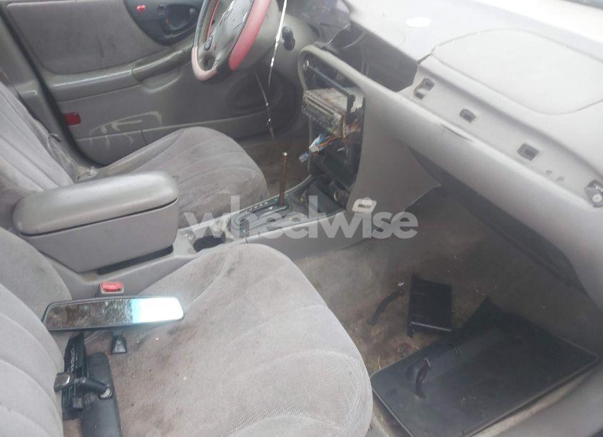 Photo 5 of 2002 Chevrolet Malibu (VIN 1G1ND52J92M565932)