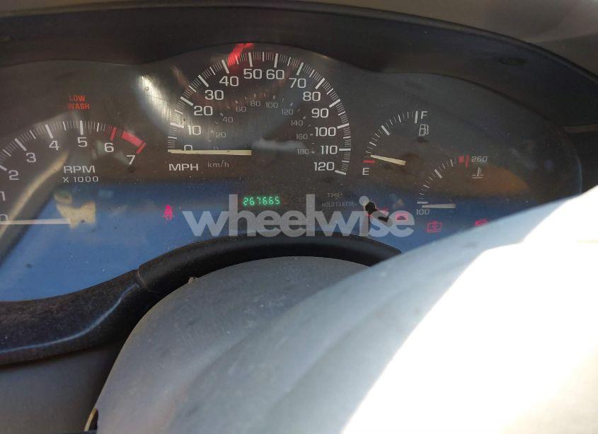 Photo 7 of 2002 Chevrolet Malibu (VIN 1G1ND52J92M565932)