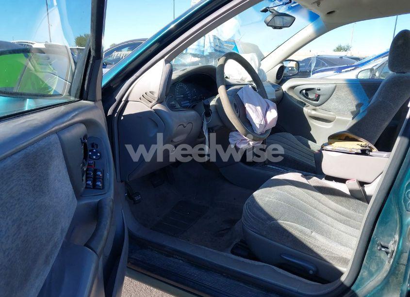 Photo 5 of 1998 Chevrolet Malibu (VIN 1G1ND52M0W6148932)