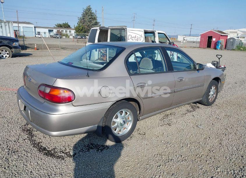 Photo 4 of 1998 Chevrolet Malibu (VIN 1G1ND52M0W6201600)