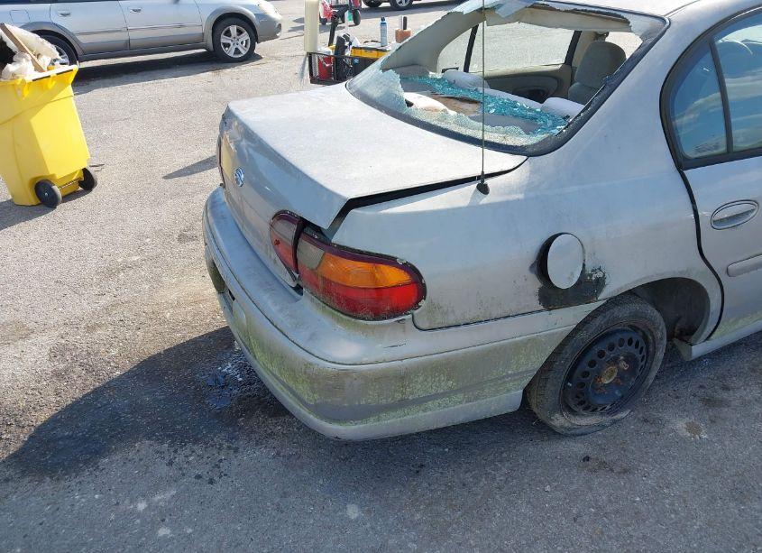 Photo 12 of 1998 Chevrolet Malibu (VIN 1G1ND52M1W6145229)