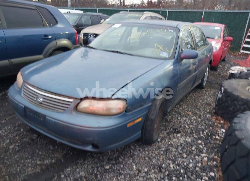 Photo 2 of 1998 Chevrolet Malibu (VIN 1G1ND52M2WY154736)