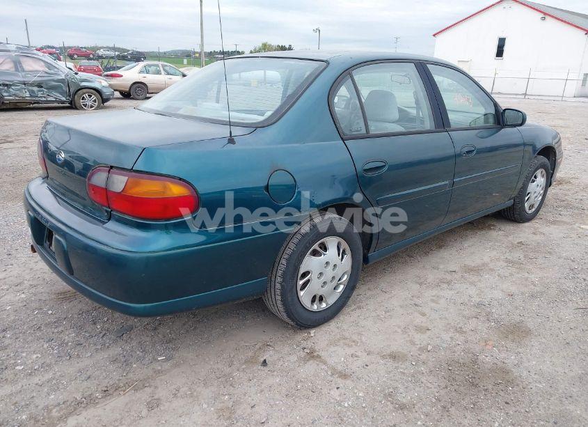 Photo 4 of 1998 Chevrolet Malibu (VIN 1G1ND52M8WY142896)