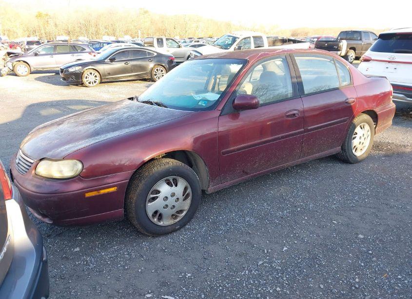 Photo 2 of 1998 Chevrolet Malibu (VIN 1G1ND52M9W6228407)