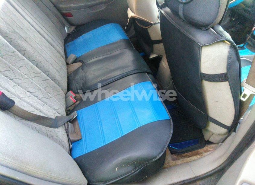 Photo 8 of 2003 Chevrolet Malibu LS (VIN 1G1NE52J13M687750)