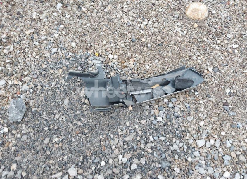 Photo 12 of 2002 Chevrolet Malibu LS (VIN 1G1NE52J42M529224)