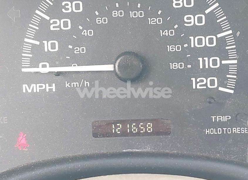 Photo 7 of 2001 Chevrolet Malibu LS (VIN 1G1NE52J516202155)