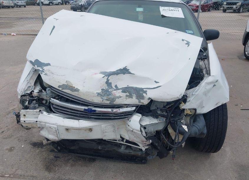 Photo 6 of 2001 Chevrolet Malibu LS (VIN 1G1NE52J616100296)