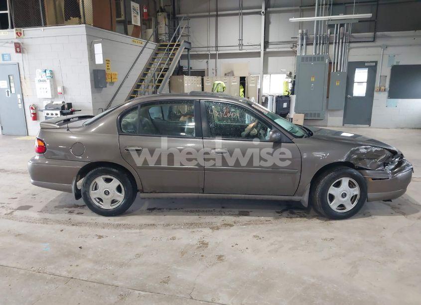 Photo 13 of 2001 Chevrolet Malibu LS (VIN 1G1NE52J616229171)
