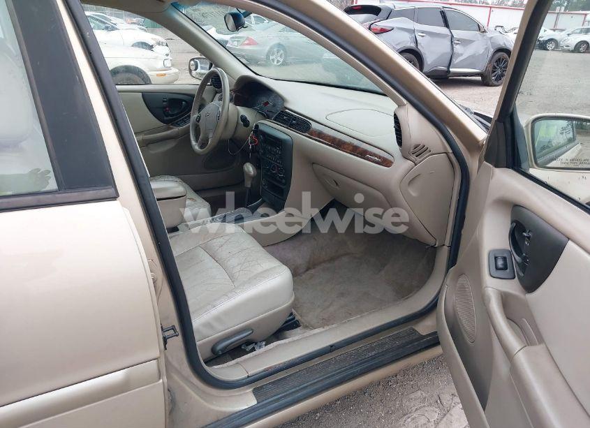 Photo 5 of 2001 Chevrolet Malibu LS (VIN 1G1NE52J816168194)