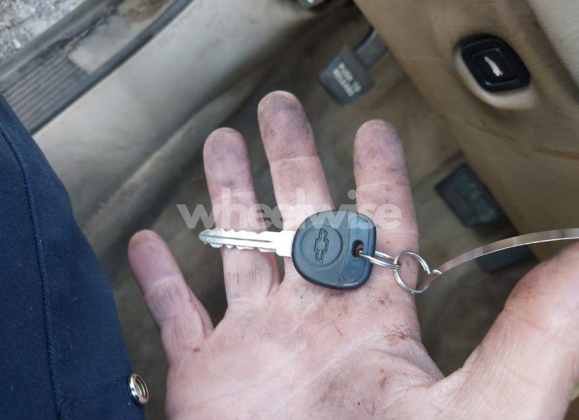 Photo 11 of 2002 Chevrolet Malibu LS (VIN 1G1NE52J82M527511)