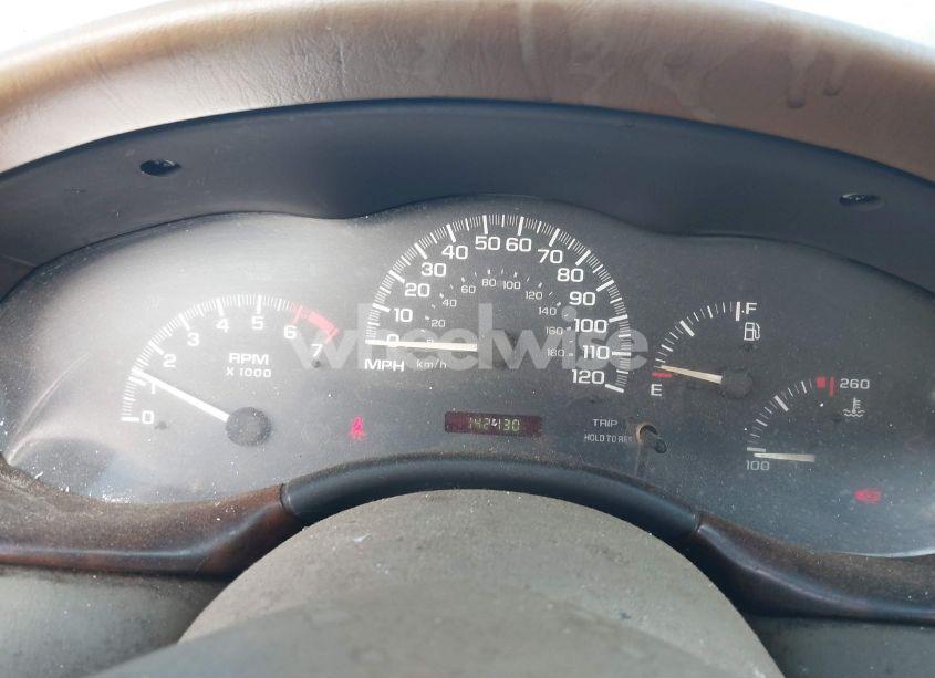 Photo 7 of 2002 Chevrolet Malibu LS (VIN 1G1NE52J82M527511)