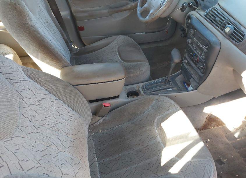 Photo 5 of 2002 Chevrolet Malibu LS (VIN 1G1NE52J82M625499)