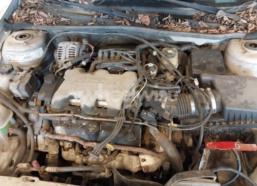 Photo 10 of 2003 Chevrolet Malibu LS (VIN 1G1NE52J83M680004)