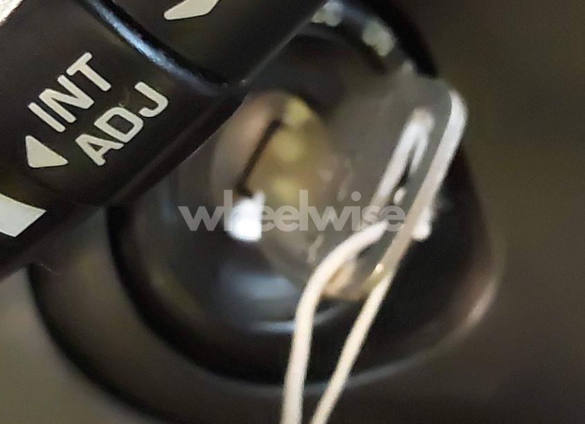 Photo 11 of 2003 Chevrolet Malibu LS (VIN 1G1NE52J83M680004)